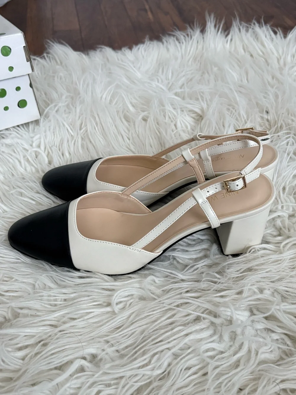 Nine West Black & White Cap Toe Block Heel Slingback Sandals Size 10